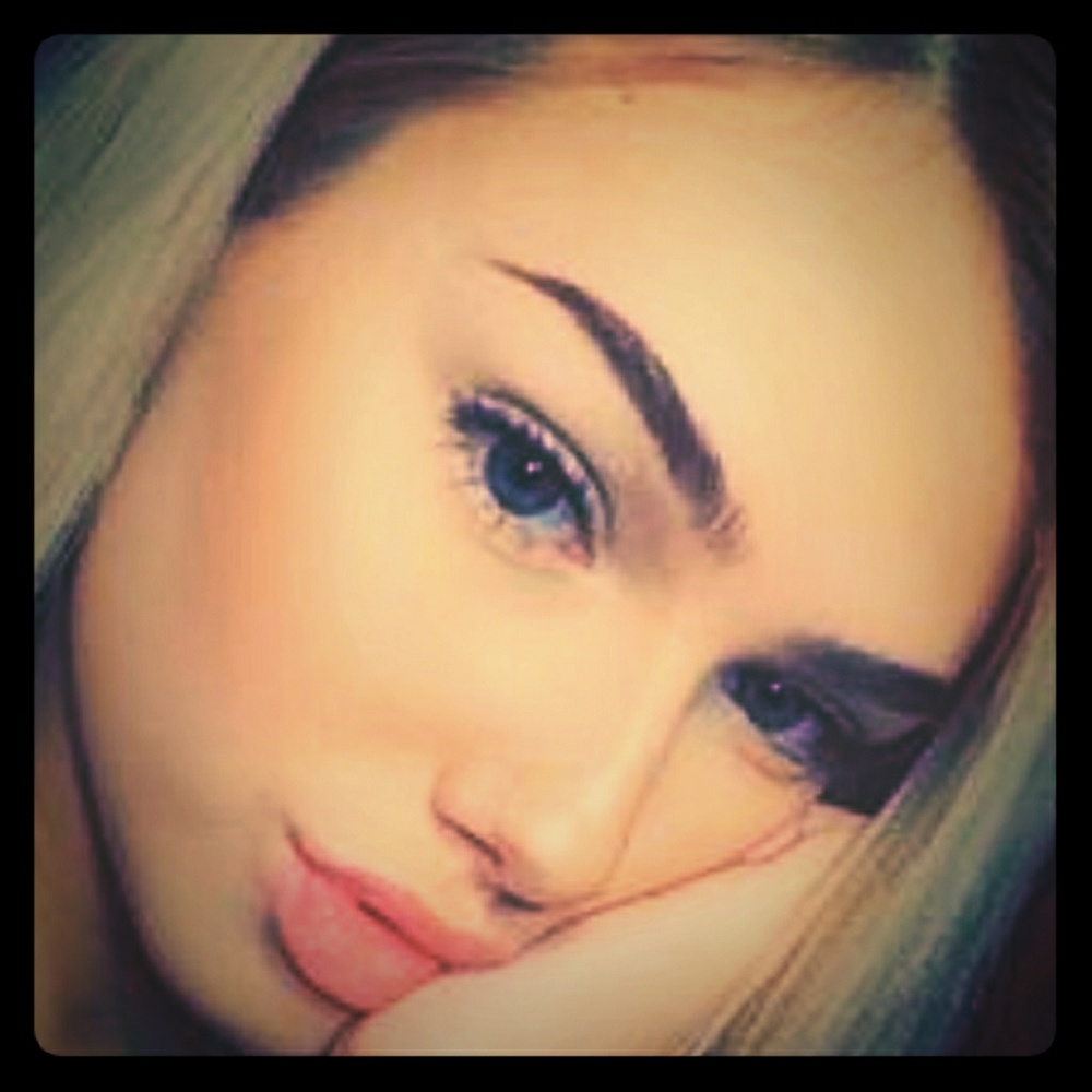 Meet your Posher, Erica